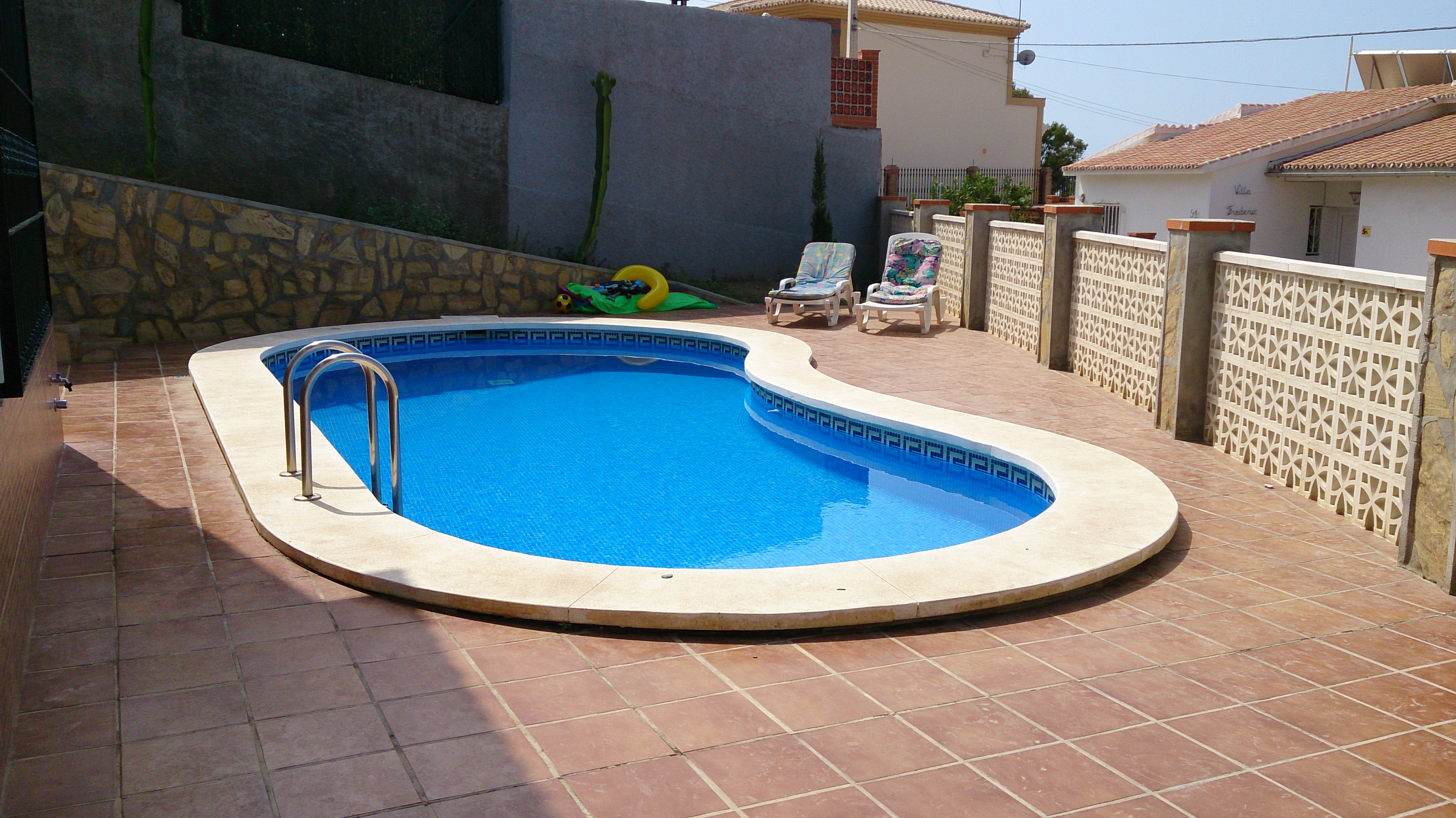 Chalet independiente en venta en Benajarafe, Rincón de la Victoria